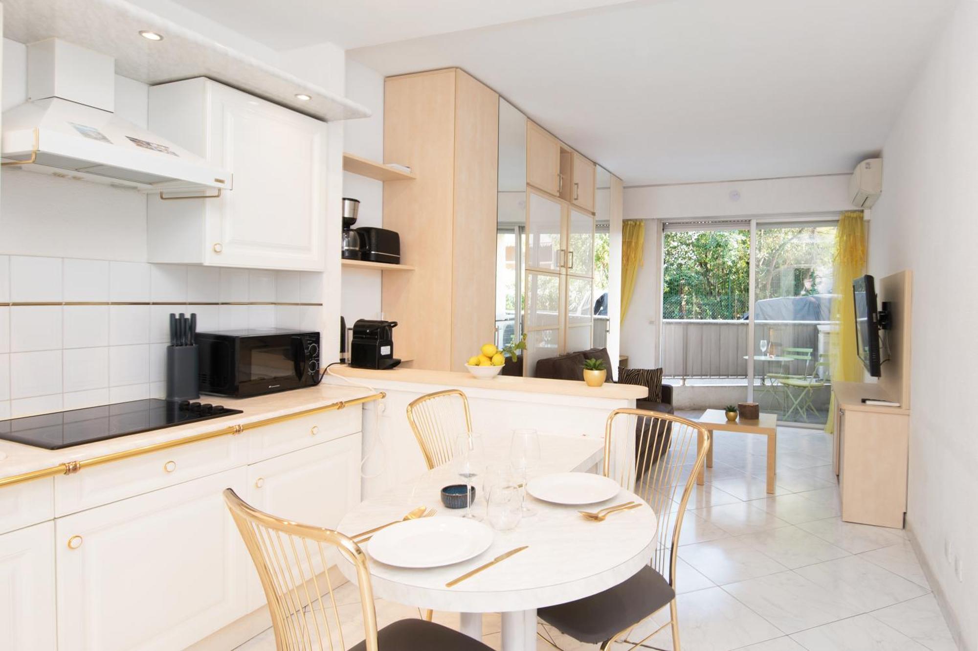 Cosy Studio - Residence Front De Mer - 芒通 外观 照片