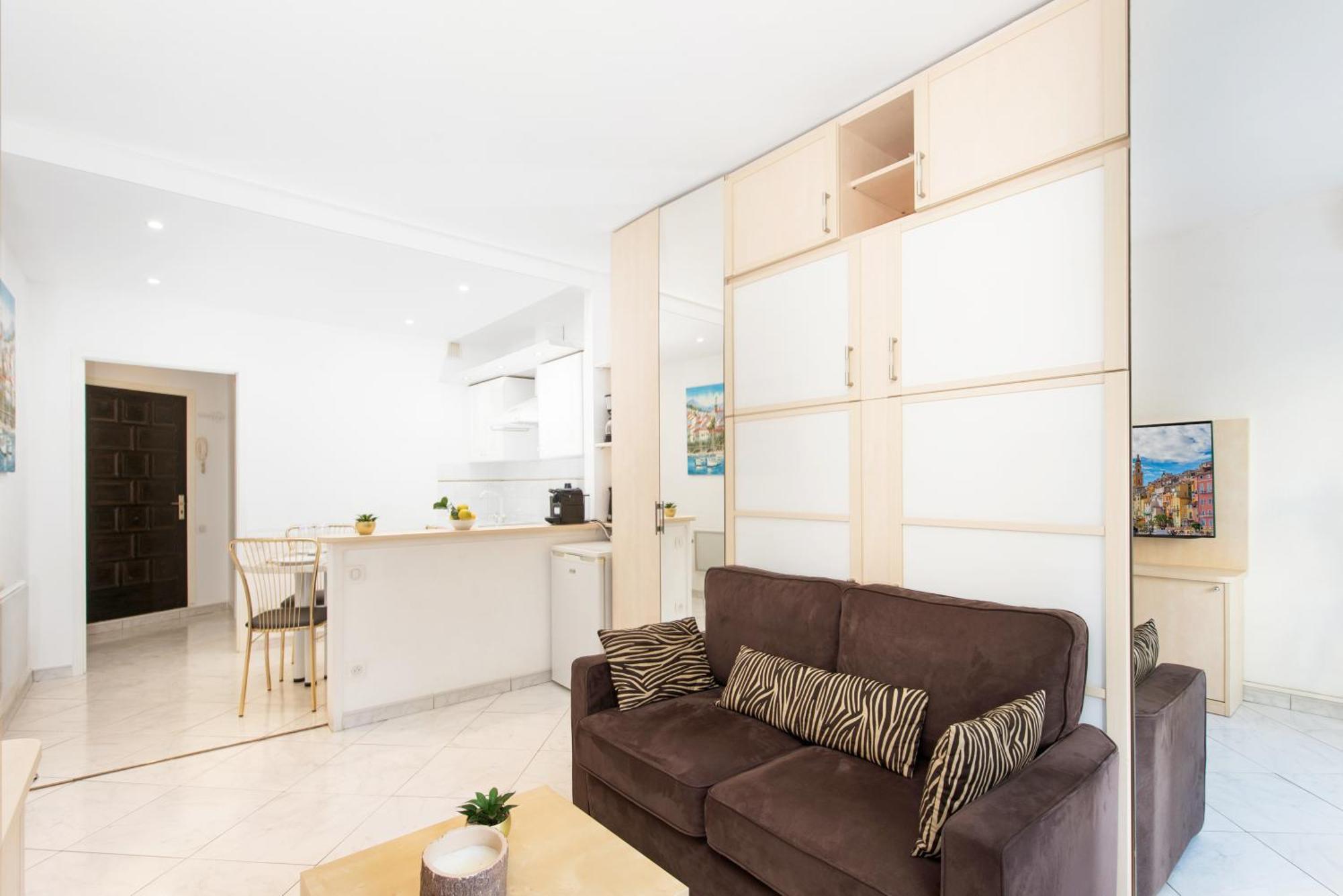 Cosy Studio - Residence Front De Mer - 芒通 外观 照片